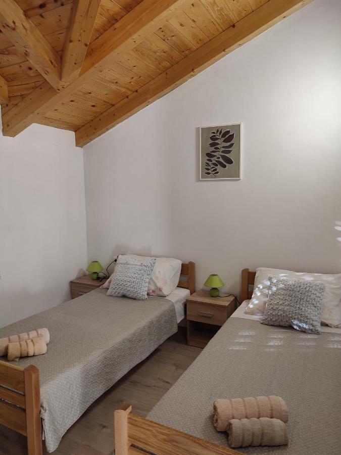 Apartments Pulic Skradin Luaran gambar