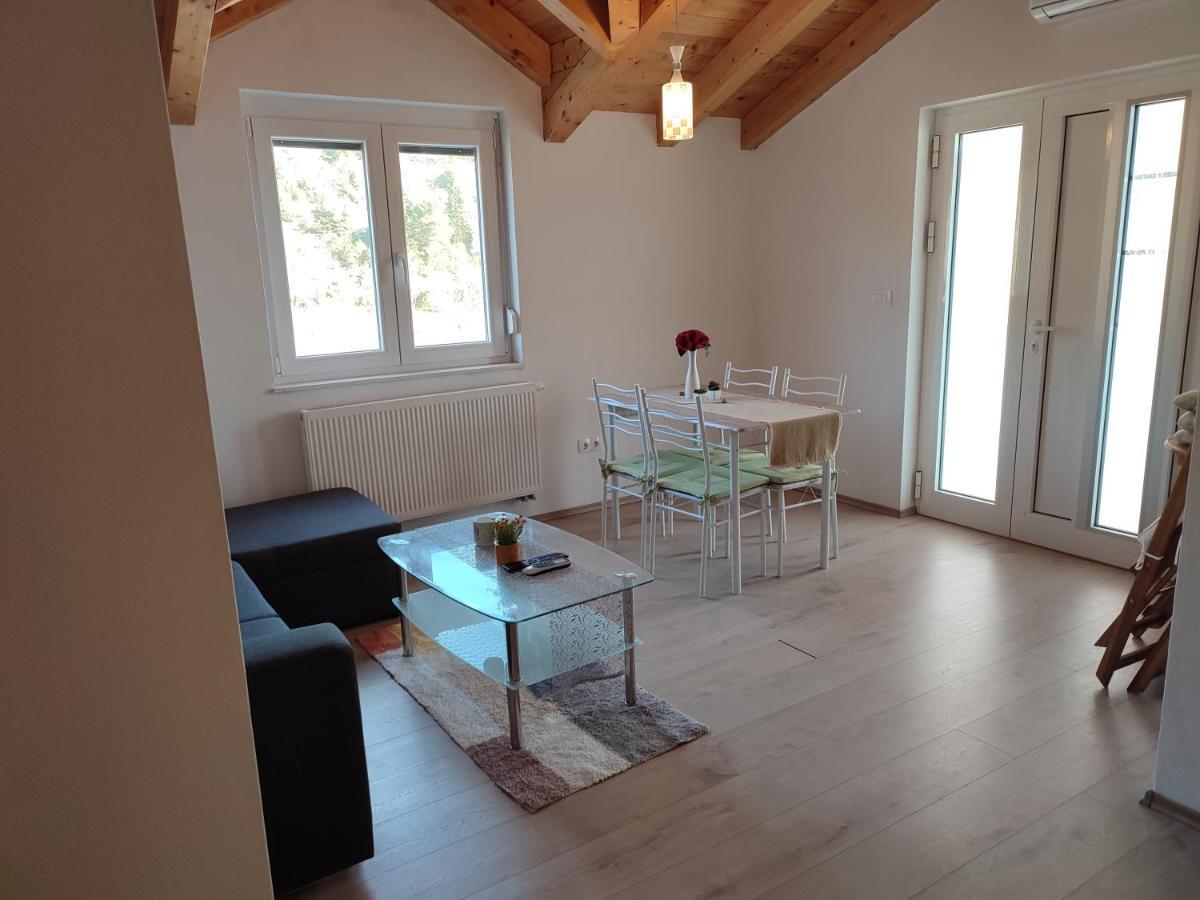 Apartments Pulic Skradin Luaran gambar