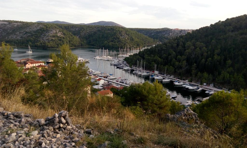 Apartments Pulic Skradin Luaran gambar